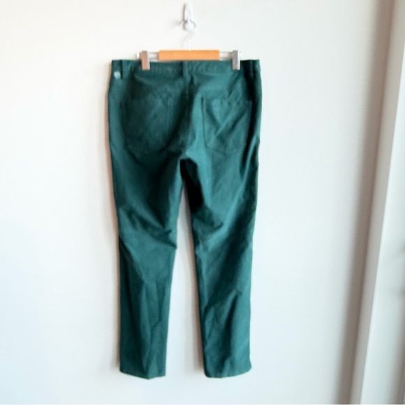 2022 Lululemon ABC Classic-Fit Pant 32" *Utilitech
Green Jasper Size 34 - Picture 6 of 12